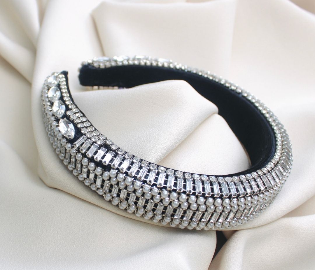 Tiara Crystal - Menina Dourada