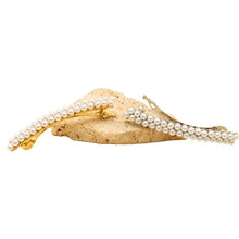 Carregar imagem no visualizador da galeria, Fivela Pearl Line - Menina Dourada
